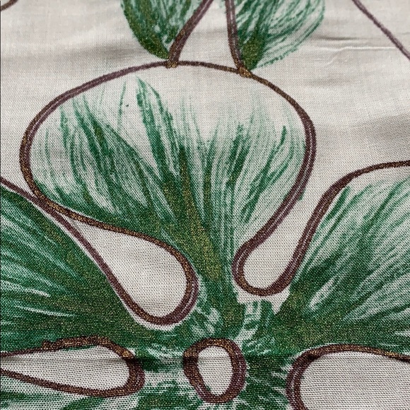 NEW hand painted sarong - green and bronze design - Picture 5 of 10